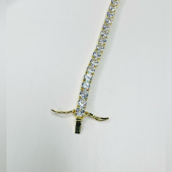 14K Gold and Sterling Silver Tennis Bracelet - Picture 4 of 5